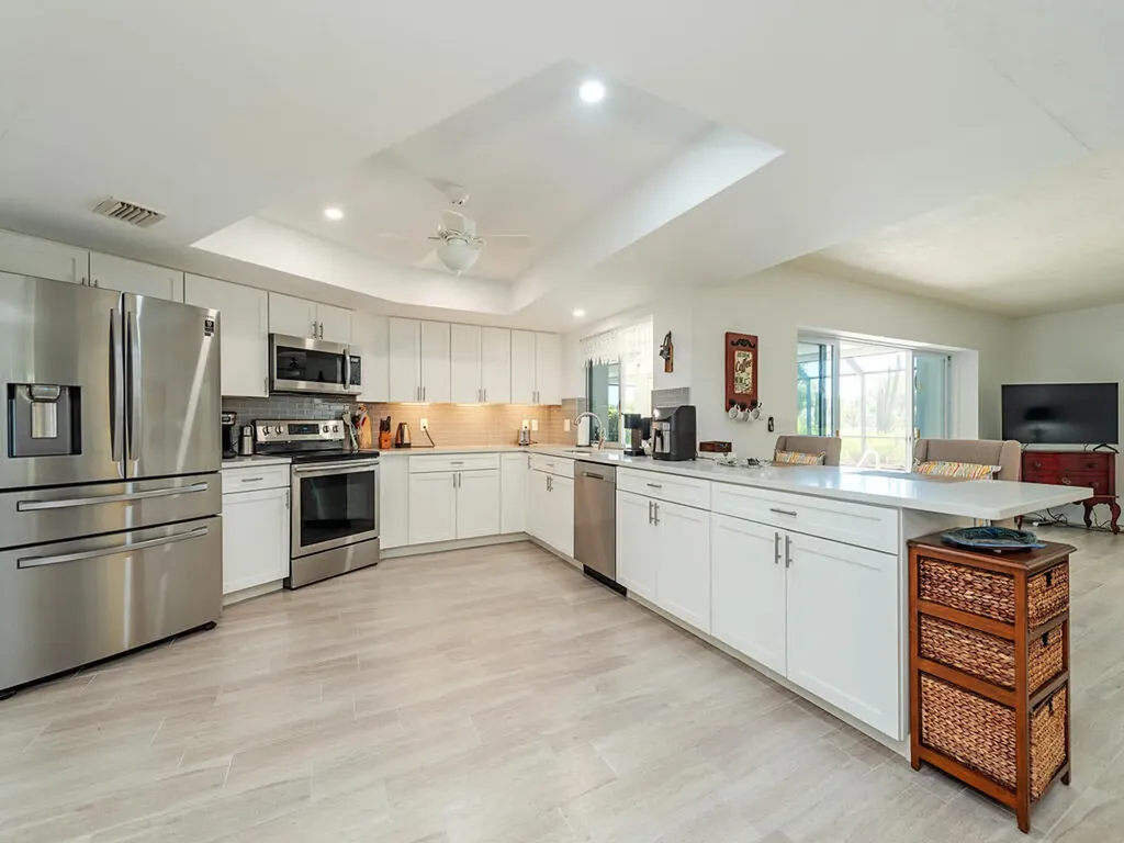 226 Torrey Pines Naples FL 34113