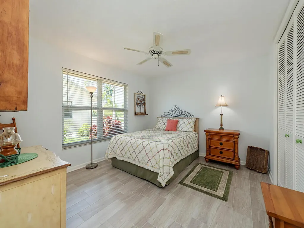 226 Torrey Pines Naples FL 34113