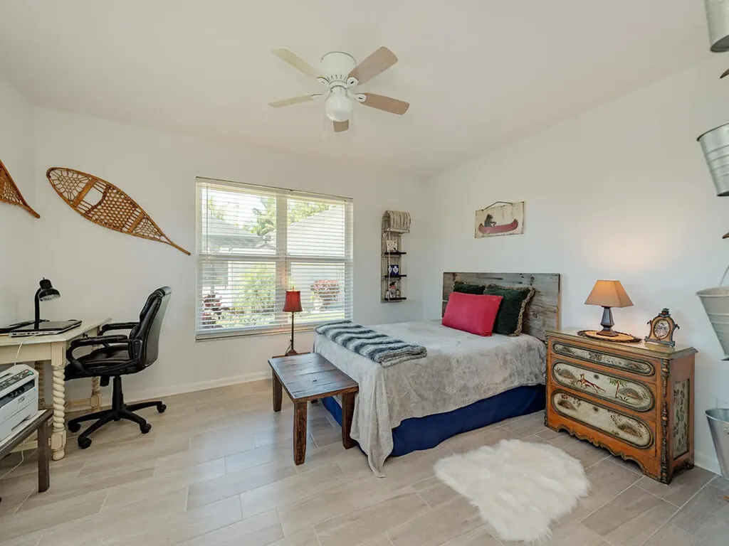 226 Torrey Pines Naples FL 34113