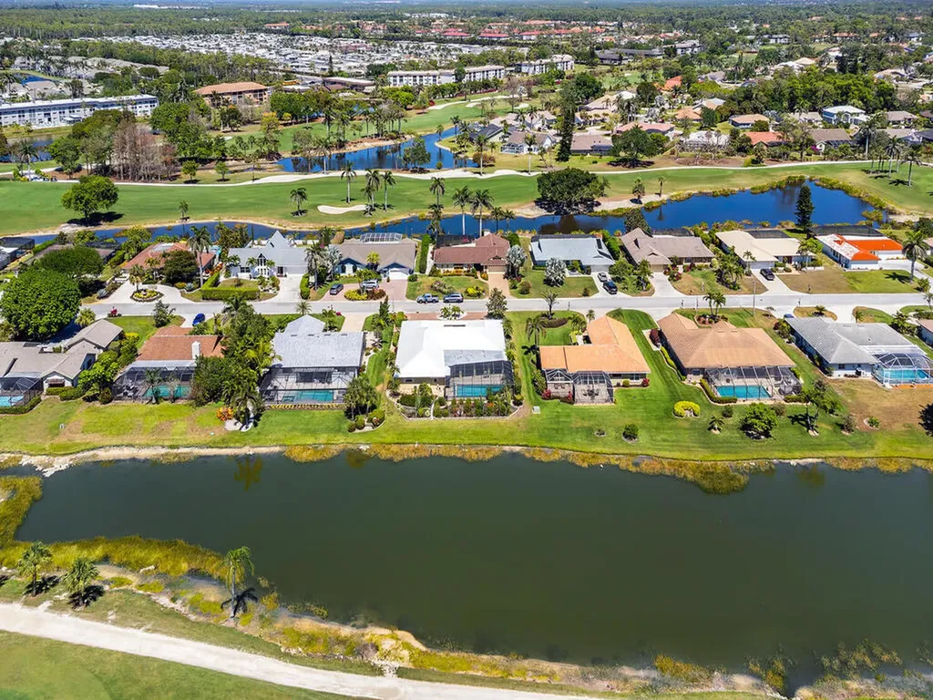 226 Torrey Pines Naples FL 34113