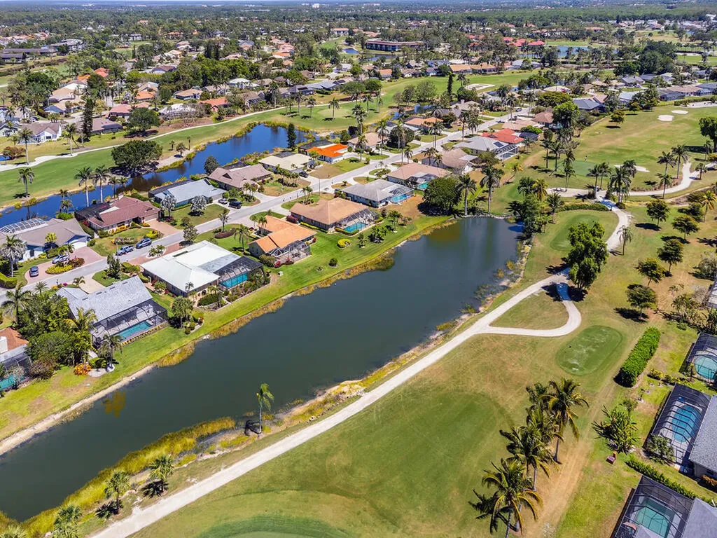 226 Torrey Pines Naples FL 34113