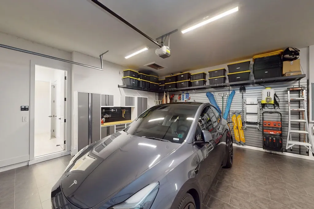 3697 Sapphire Cove Circle Naples FL 34114