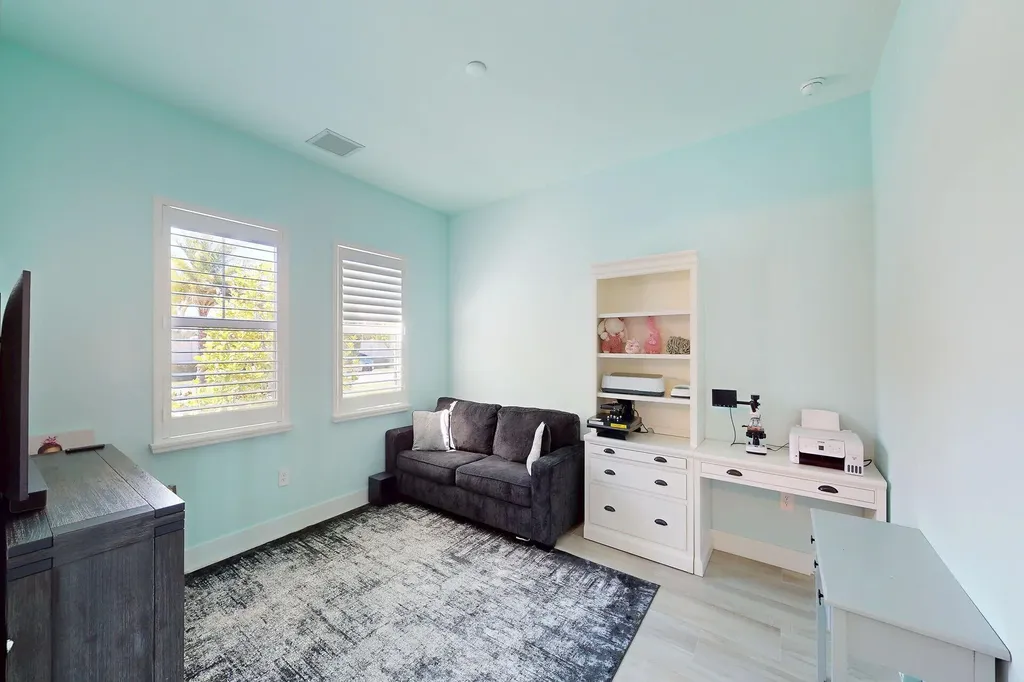 3697 Sapphire Cove Circle Naples FL 34114