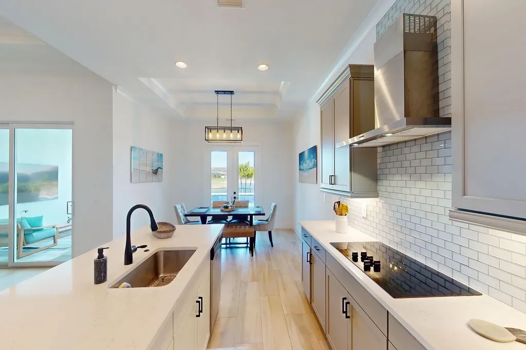 3697 Sapphire Cove Circle Naples FL 34114