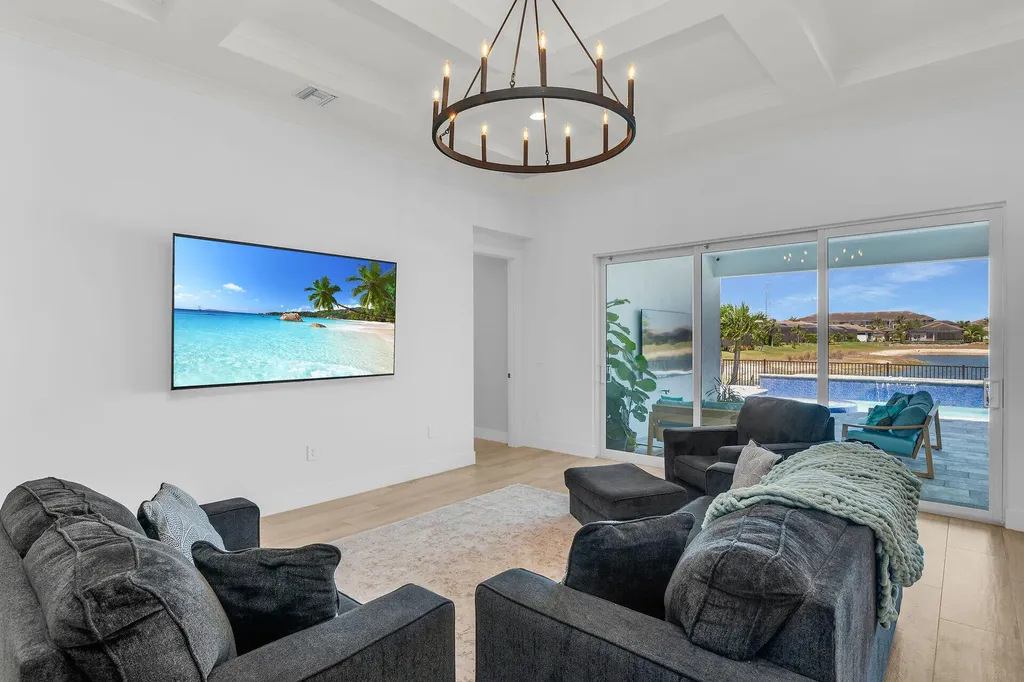 3697 Sapphire Cove Circle Naples FL 34114