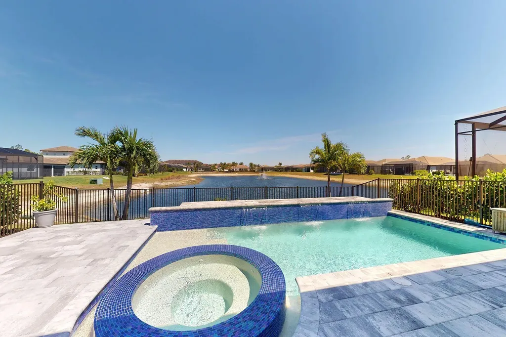 3697 Sapphire Cove Circle Naples FL 34114