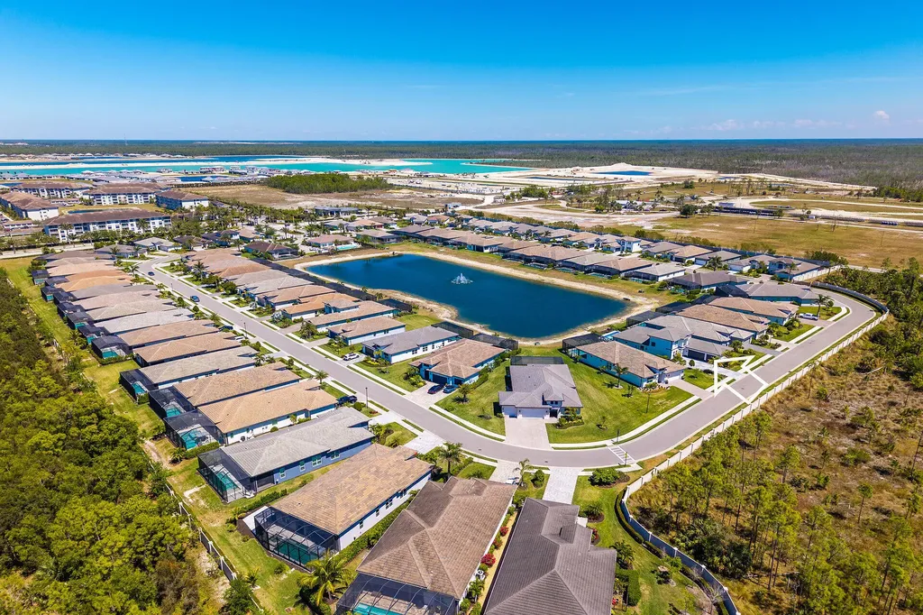 3697 Sapphire Cove Circle Naples FL 34114