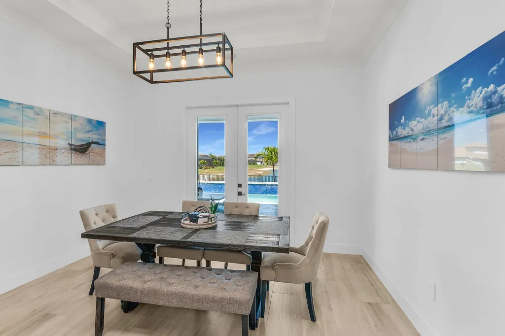 3697 Sapphire Cove Circle Naples FL 34114