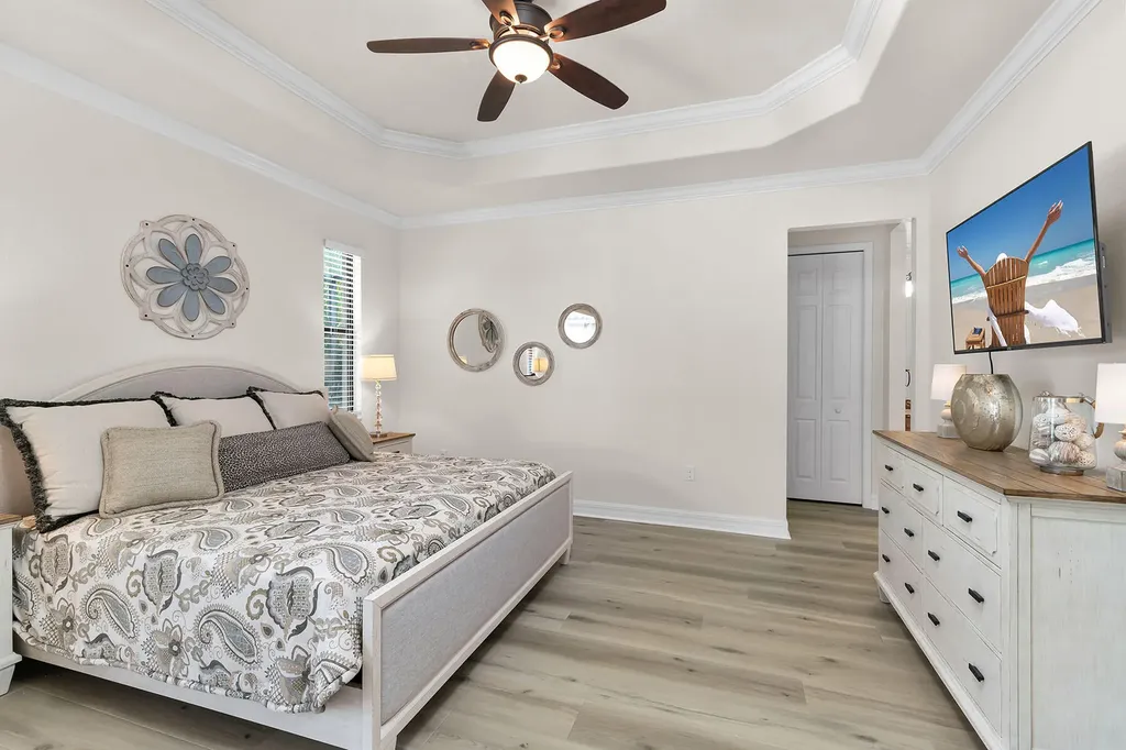 2938 Aviamar Circle Naples FL 34114