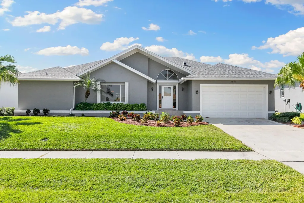 1651 Orleans Court Marco Island FL 34145
