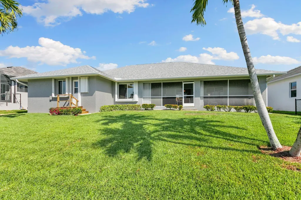 1651 Orleans Court Marco Island FL 34145