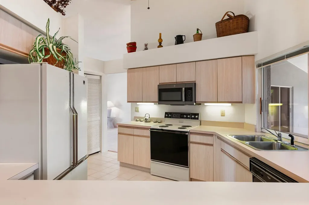 1651 Orleans Court Marco Island FL 34145