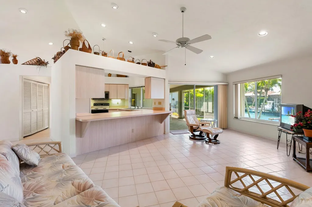 1651 Orleans Court Marco Island FL 34145