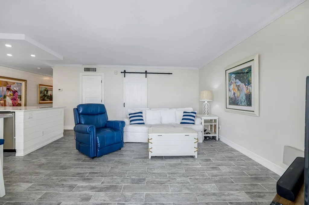 1085 Bald Eagle Drive Marco Island FL 34145