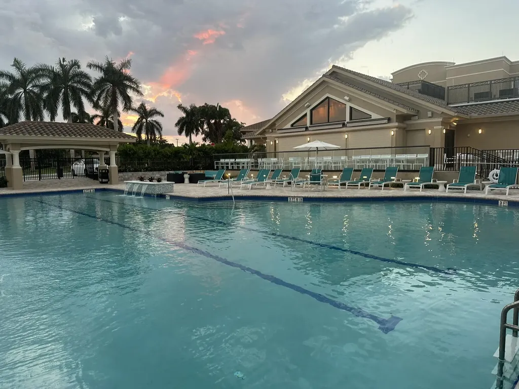 8610 Cedar Hammock Naples FL 34112