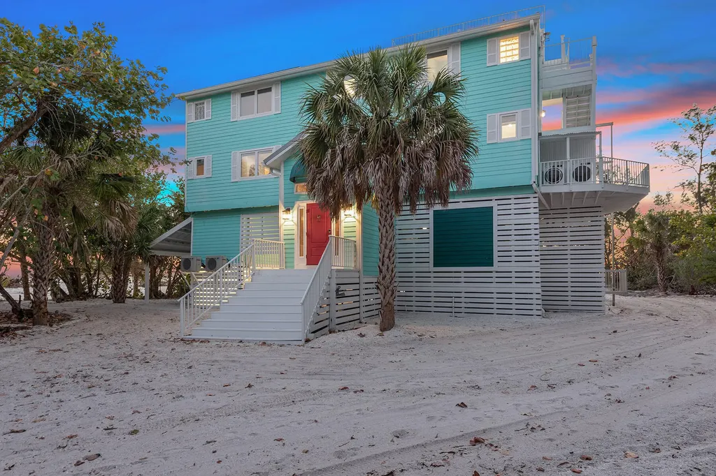 10455 Keewaydin Naples FL 34113