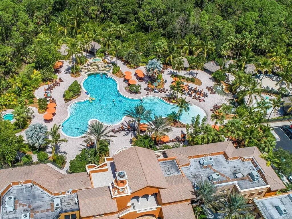 9071 Albion Lane N Naples FL 34113