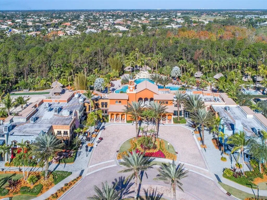 9071 Albion Lane N Naples FL 34113