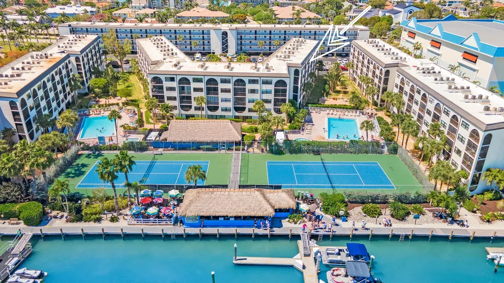 1023 Anglers Marco Island FL 34145