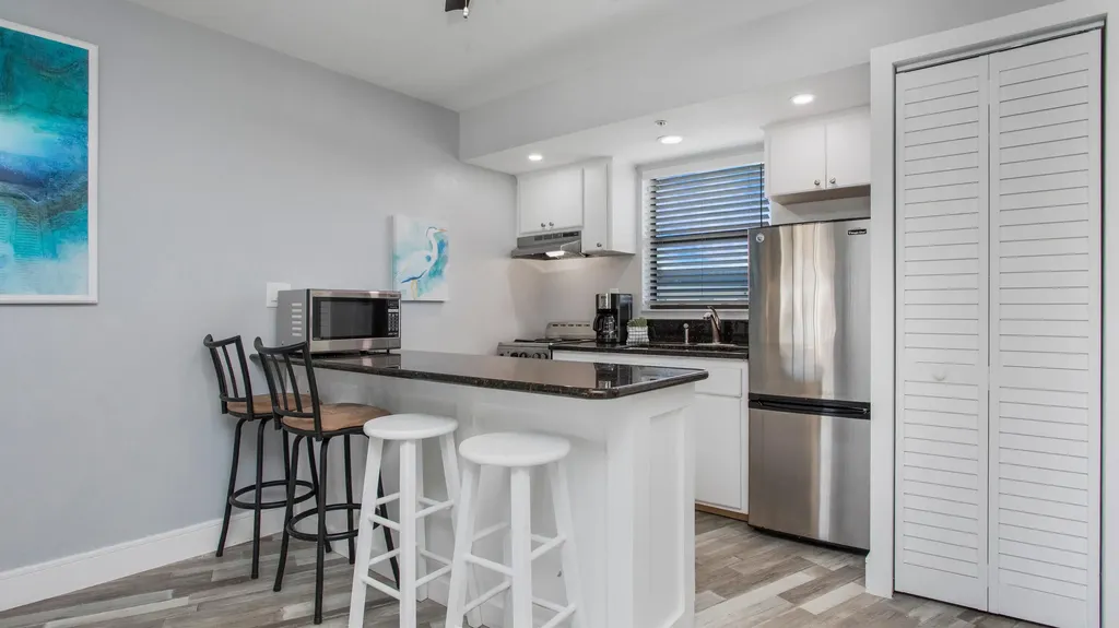 1023 Anglers Marco Island FL 34145