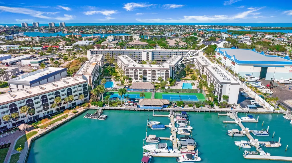 1023 Anglers Marco Island FL 34145