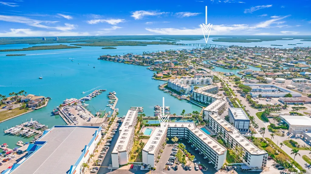 1023 Anglers Marco Island FL 34145