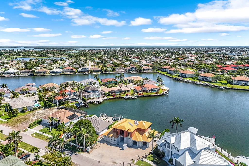 239 Bass Court Marco Island FL 34145