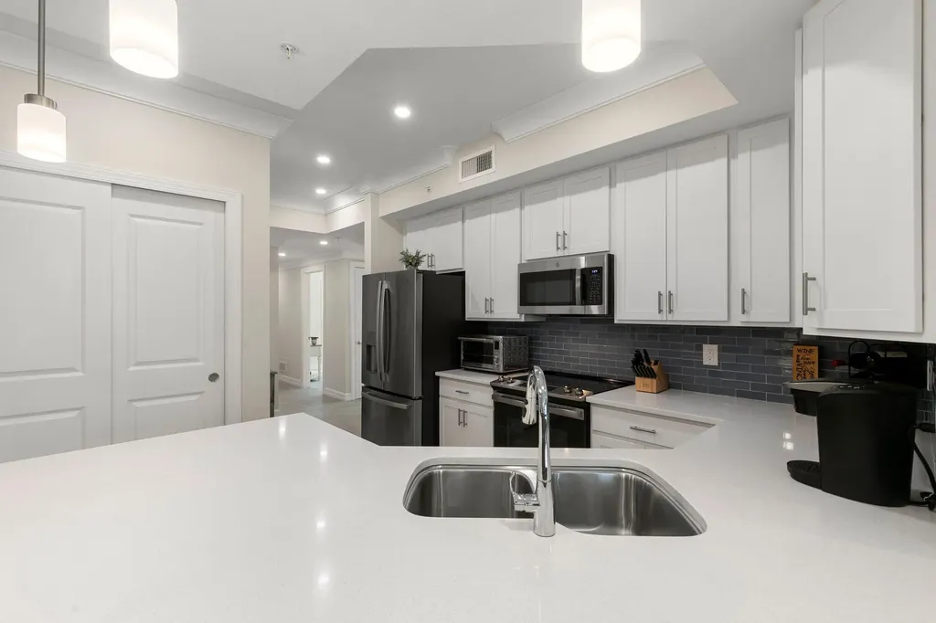 238 Indies Drive E Naples FL 34114