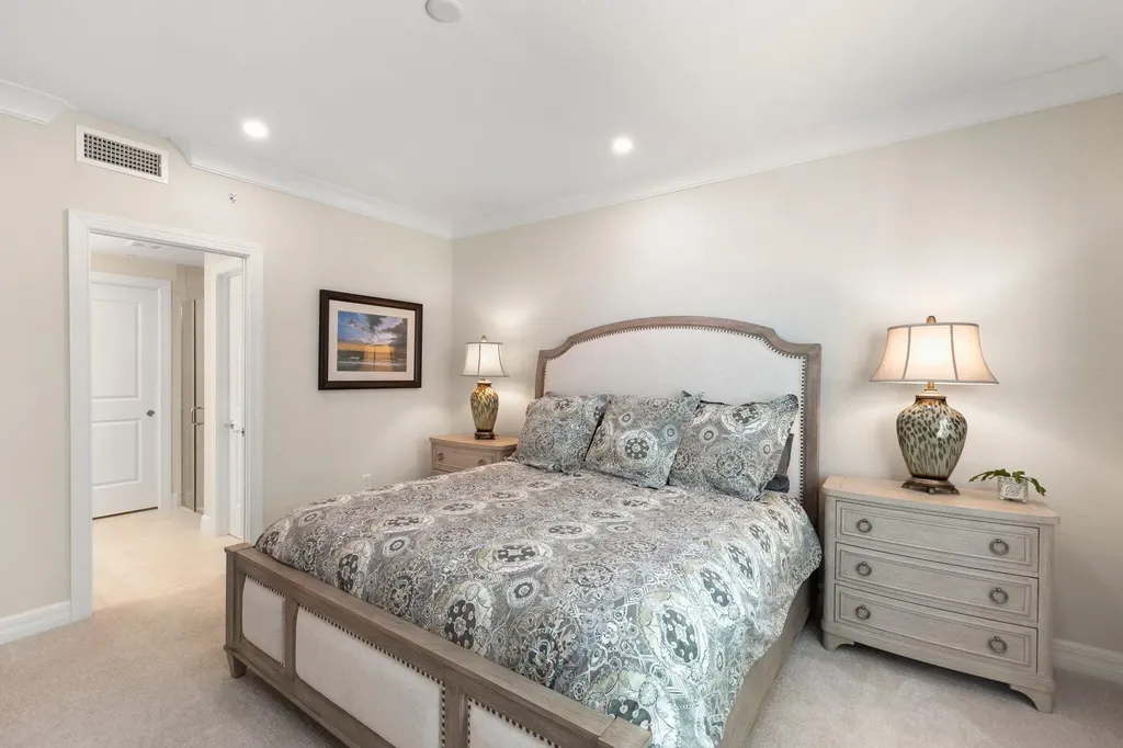 238 Indies Drive E Naples FL 34114