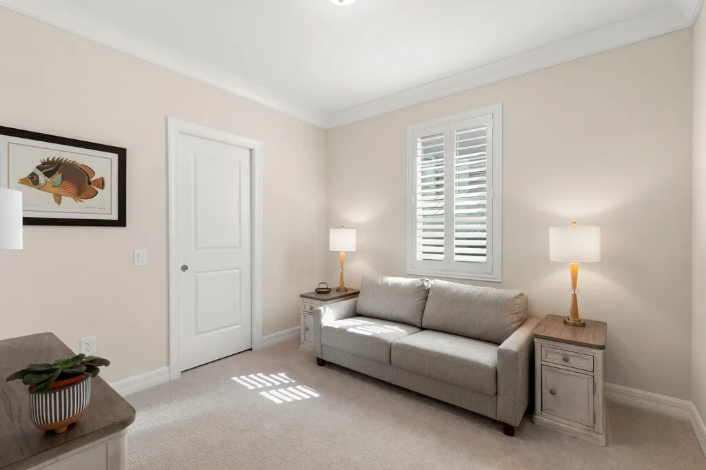 238 Indies Drive E Naples FL 34114