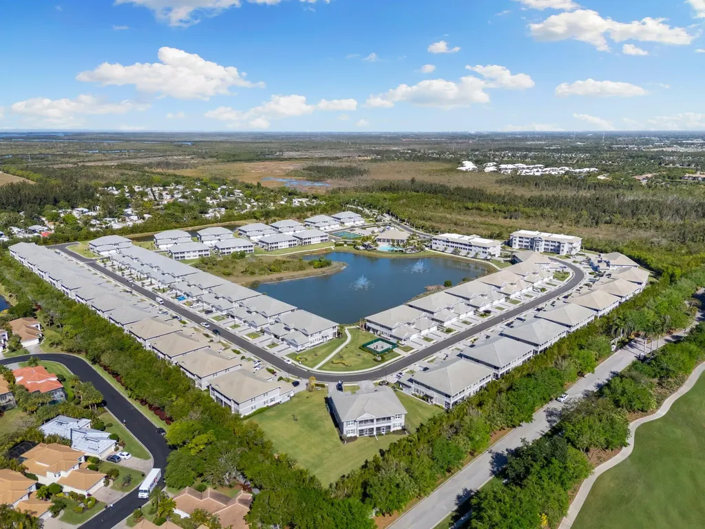 238 Indies Drive E Naples FL 34114