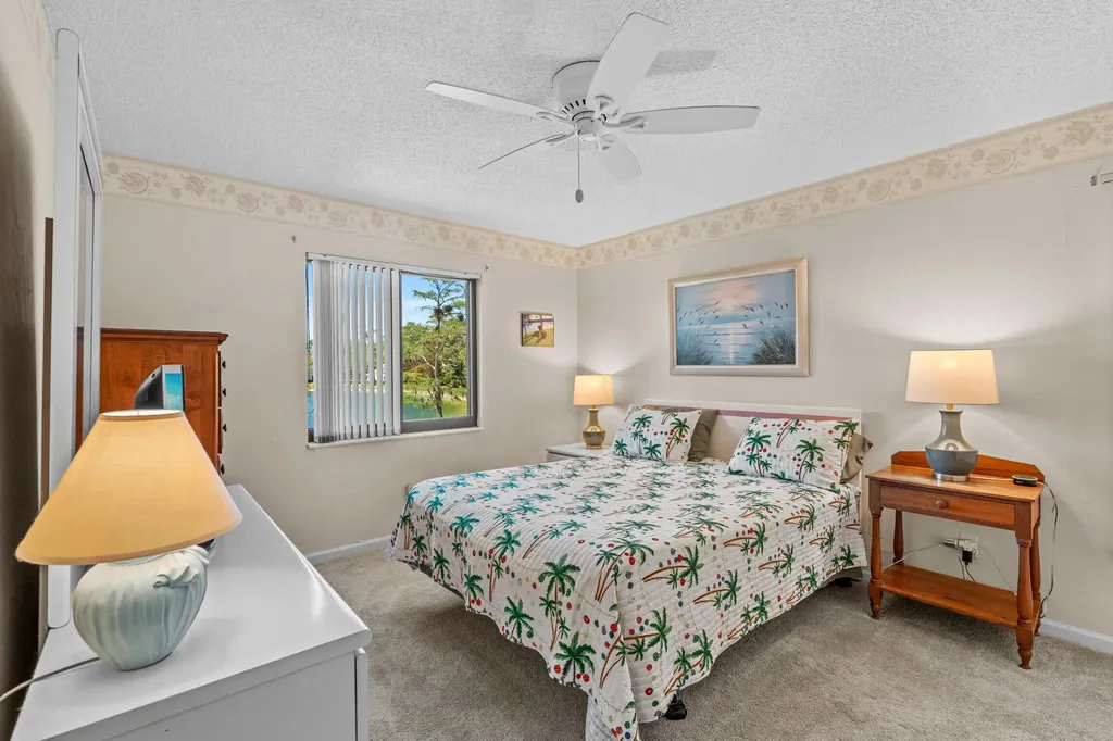 5776 Deauville Circle Naples FL 34112