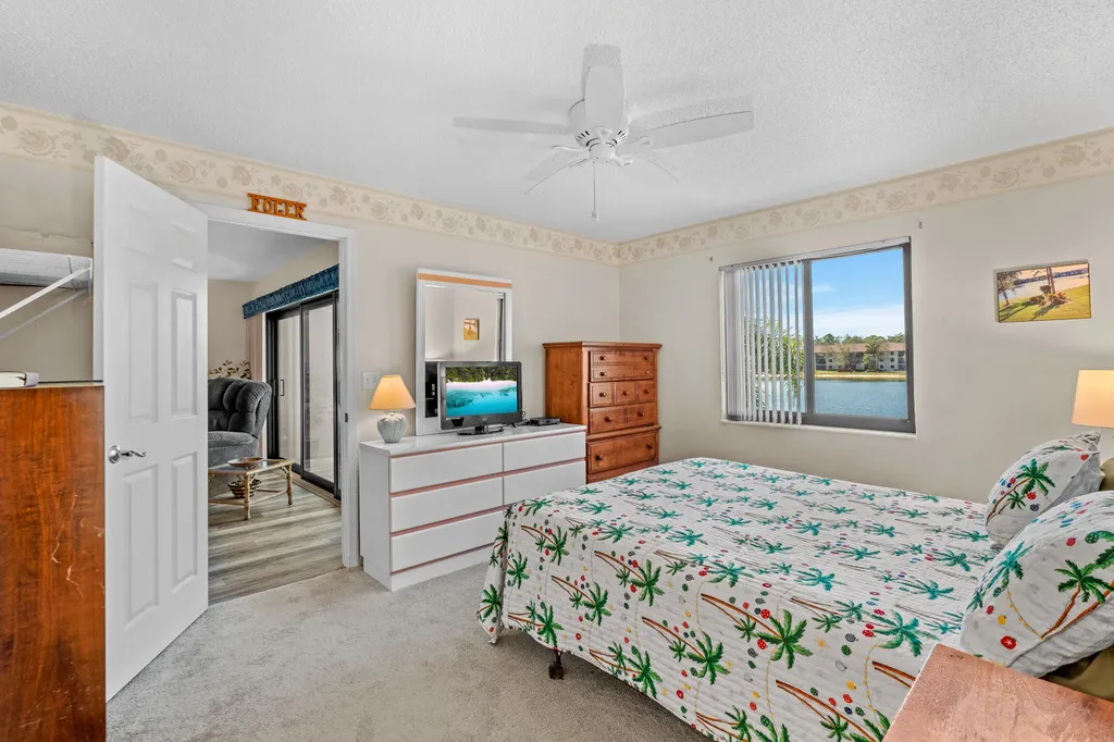 5776 Deauville Circle Naples FL 34112