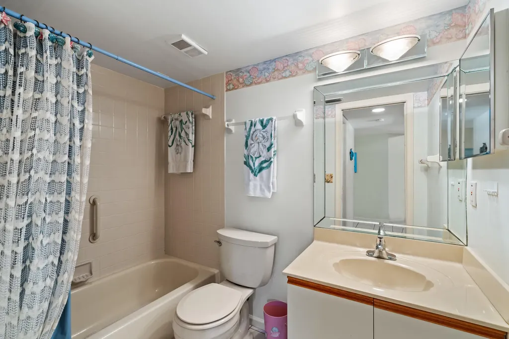 5776 Deauville Circle Naples FL 34112