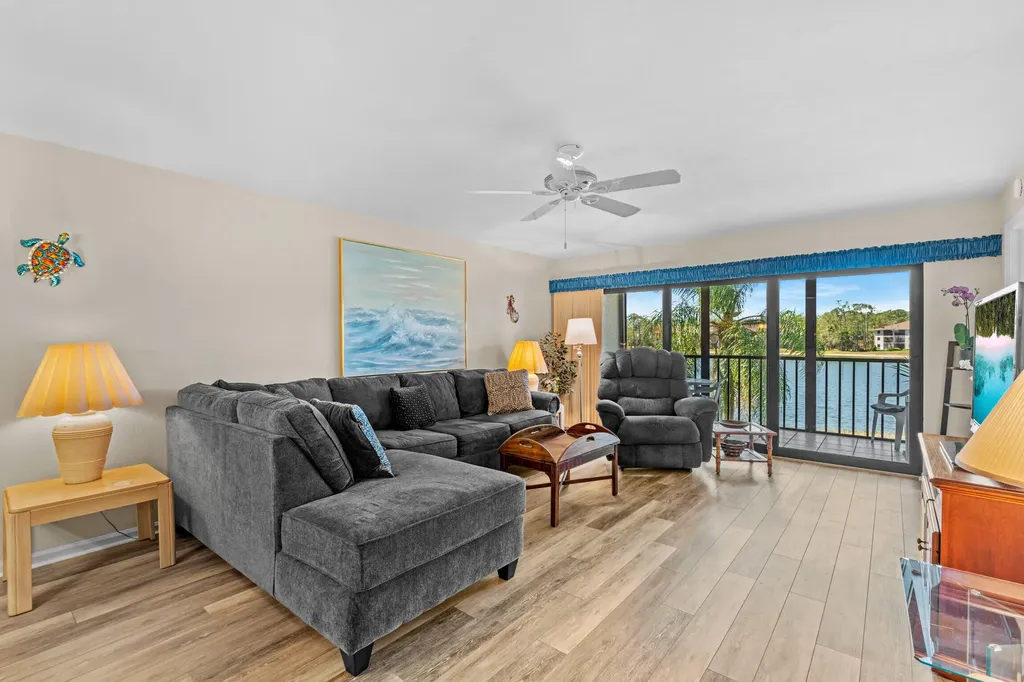 5776 Deauville Circle Naples FL 34112