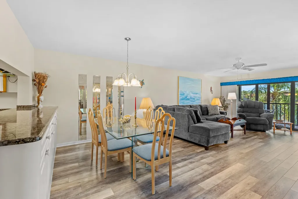 5776 Deauville Circle Naples FL 34112