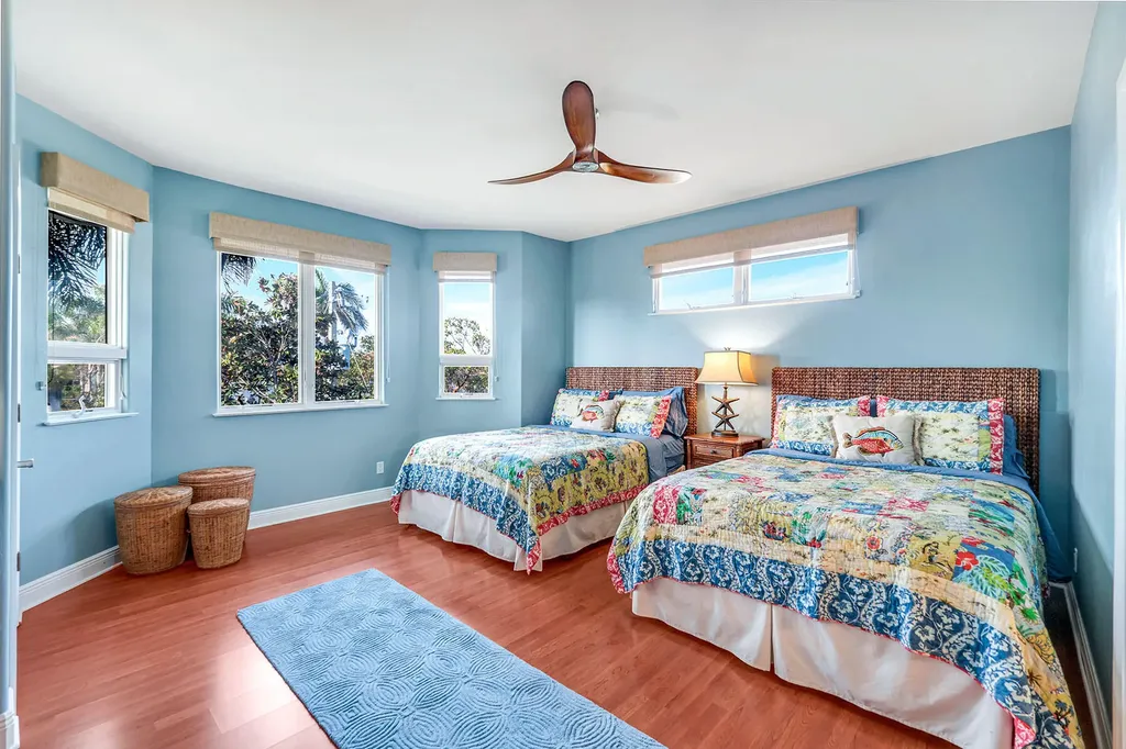 685 Embassy Court Marco Island FL 34145