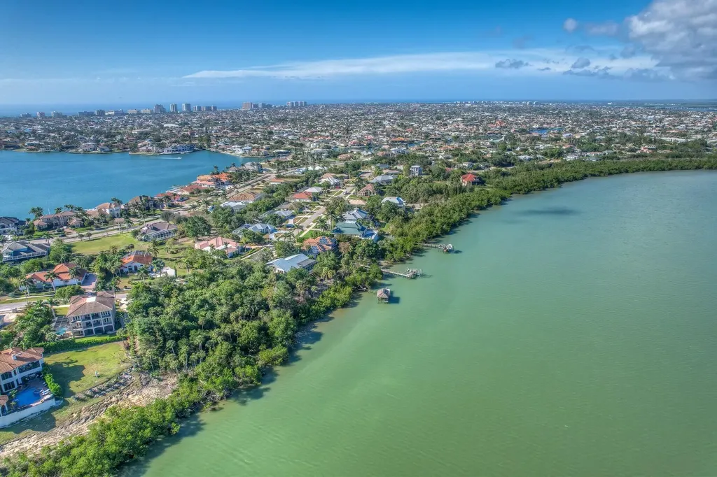 621 Inlet Drive Marco Island FL 34145