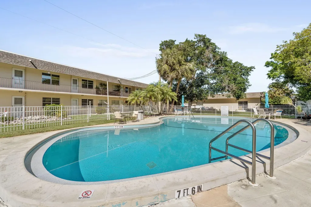 1047 Hartley Marco Island FL 34145