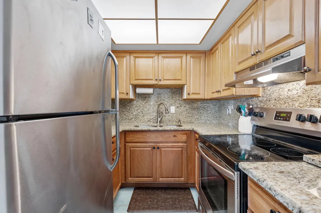 1047 Hartley Marco Island FL 34145