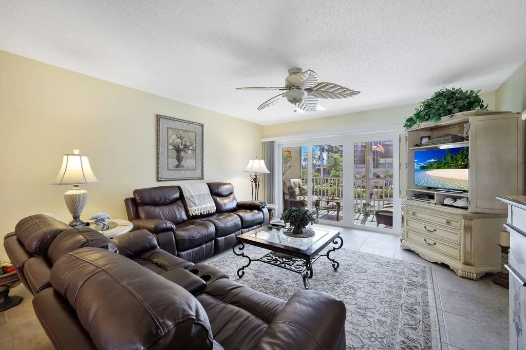169 S Collier Marco Island FL 34145