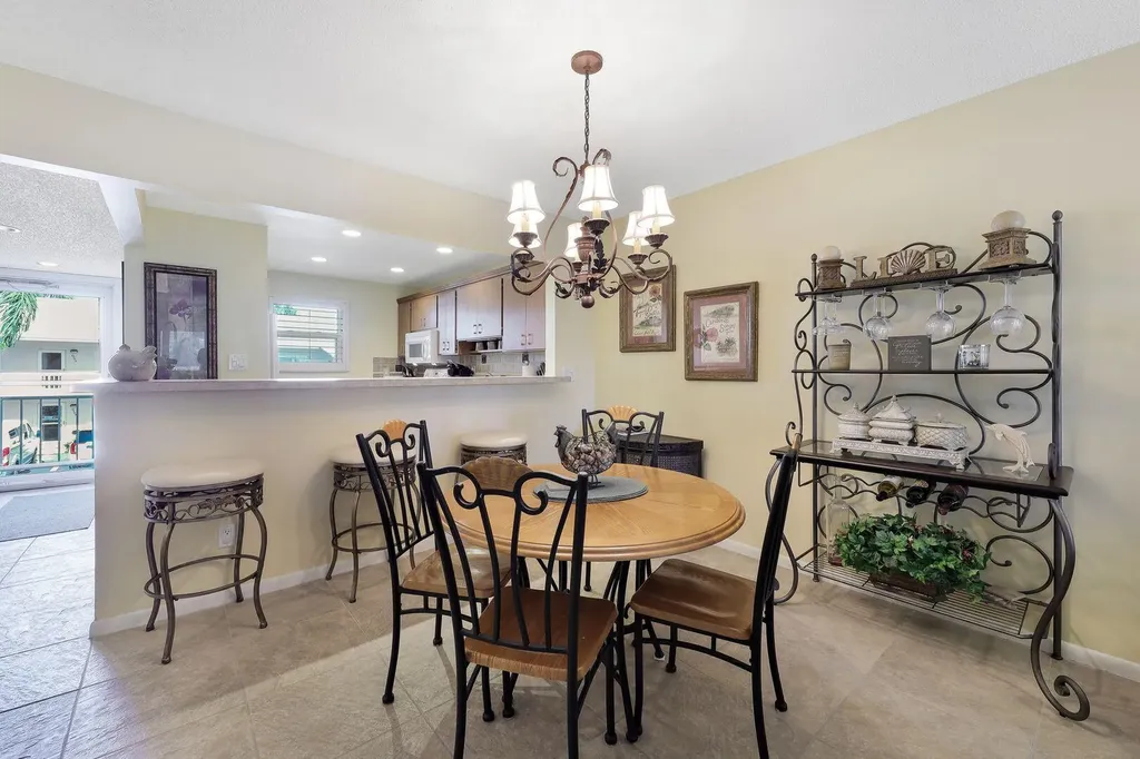 169 S Collier Marco Island FL 34145