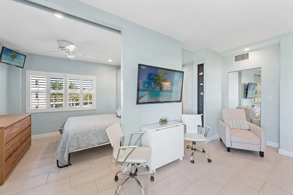 220 Seaview Court Marco Island FL 34145