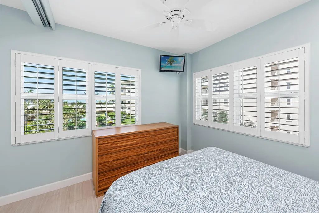 220 Seaview Court Marco Island FL 34145