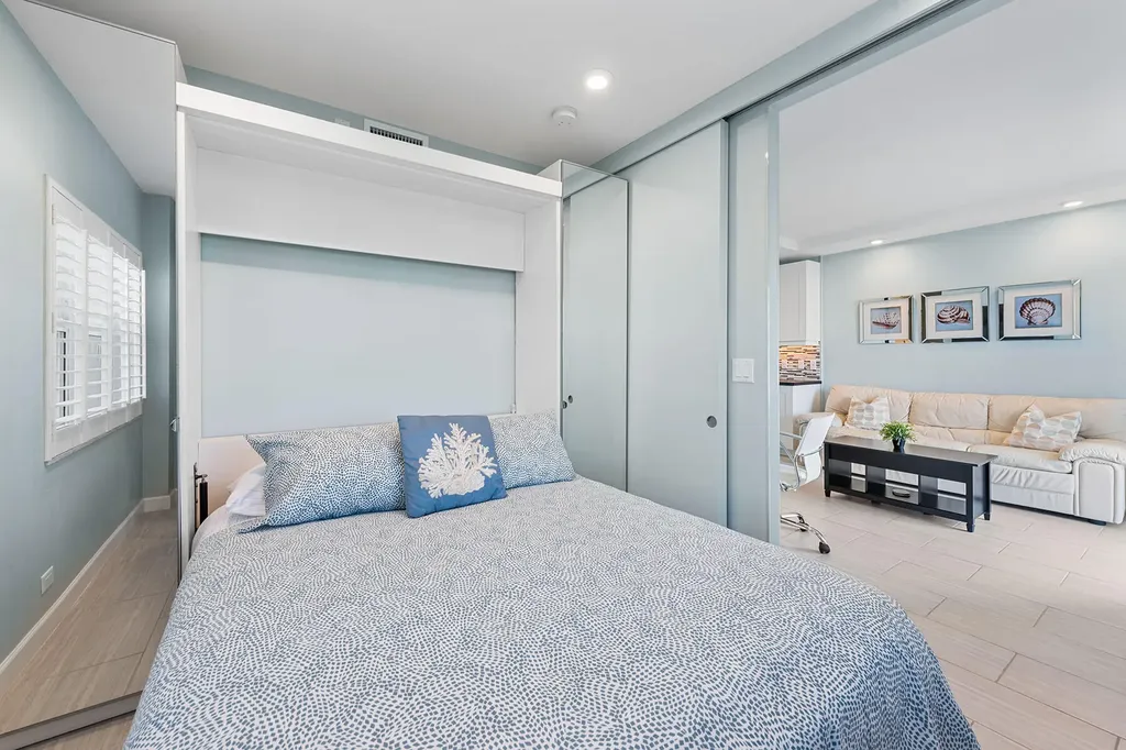 220 Seaview Court Marco Island FL 34145