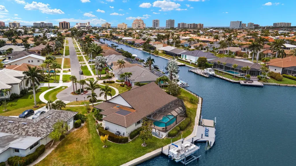 1236 Lamplighter Court Marco Island FL 34145