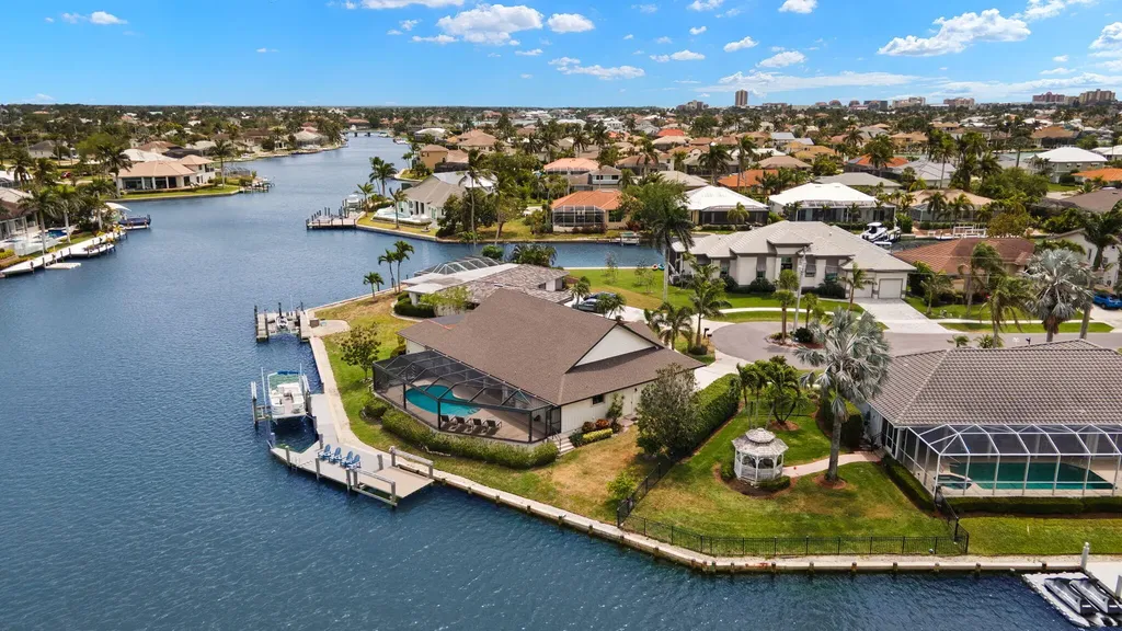 1236 Lamplighter Court Marco Island FL 34145