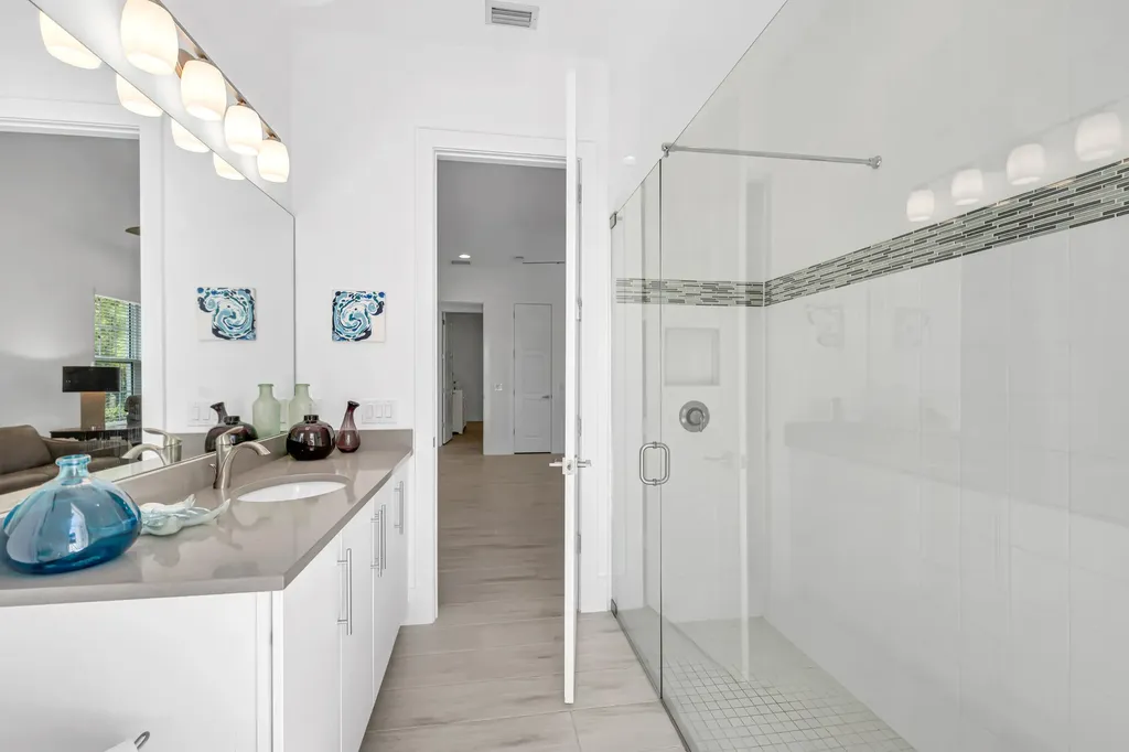 3225 Cotuit Court Naples FL 34114