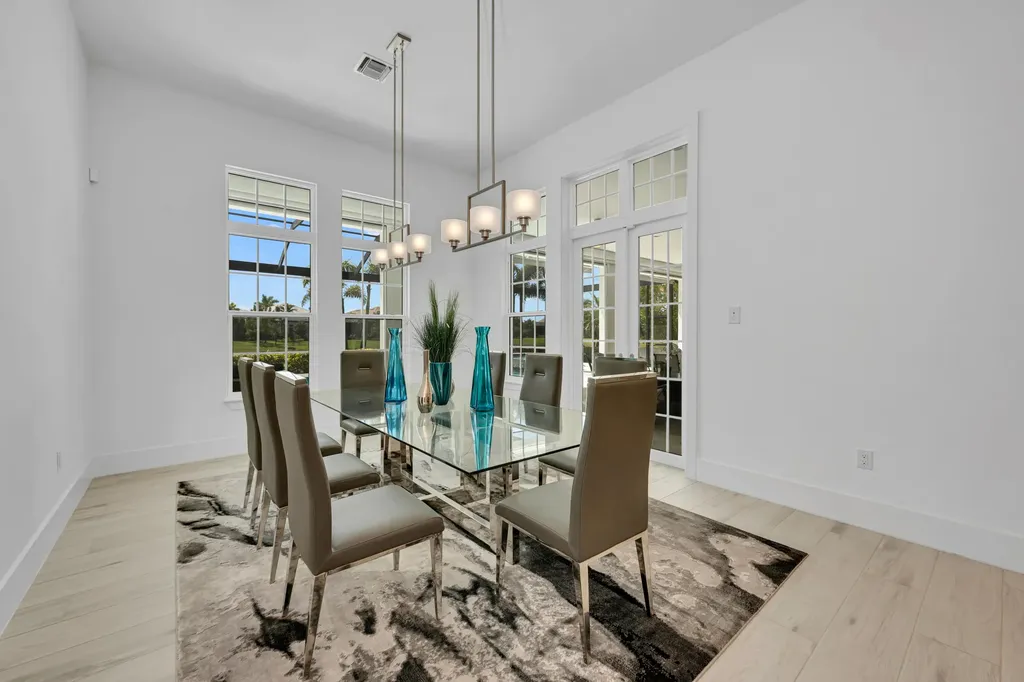 3225 Cotuit Court Naples FL 34114