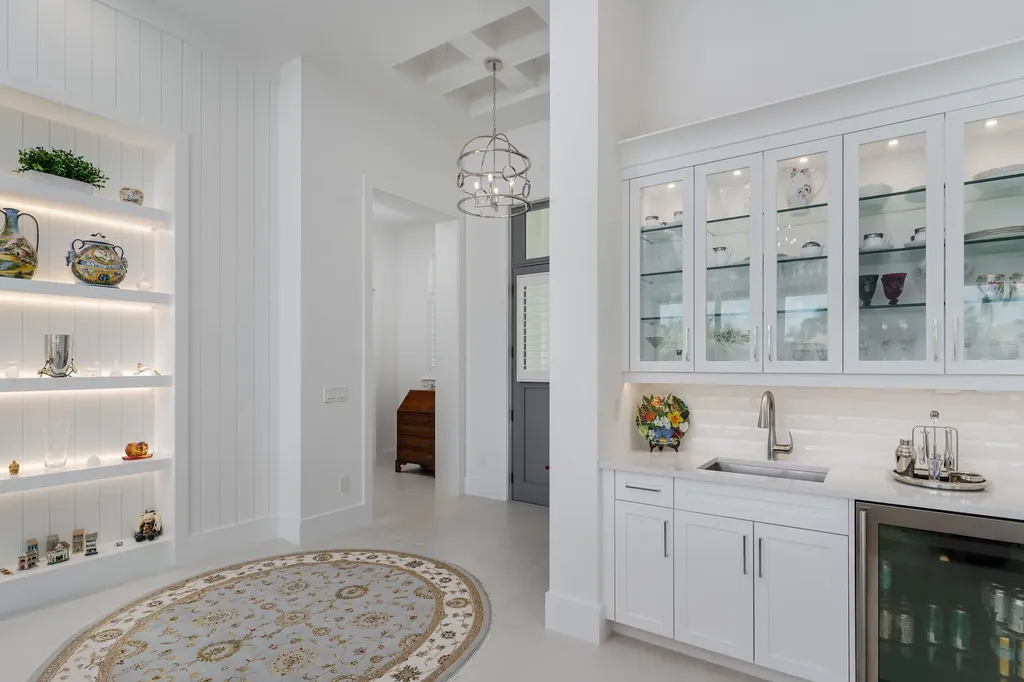 3287 Kumamoto Lane Naples FL 34114